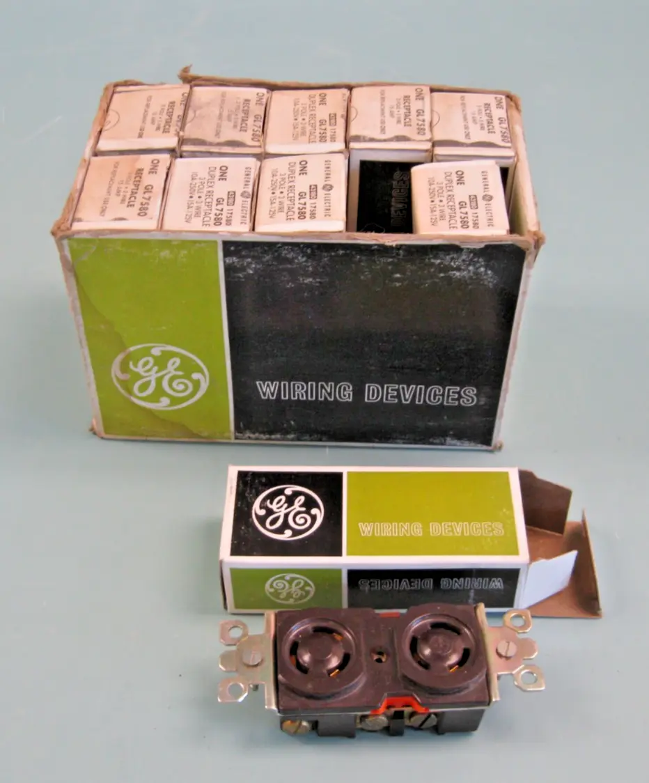 NEW GE GL7580