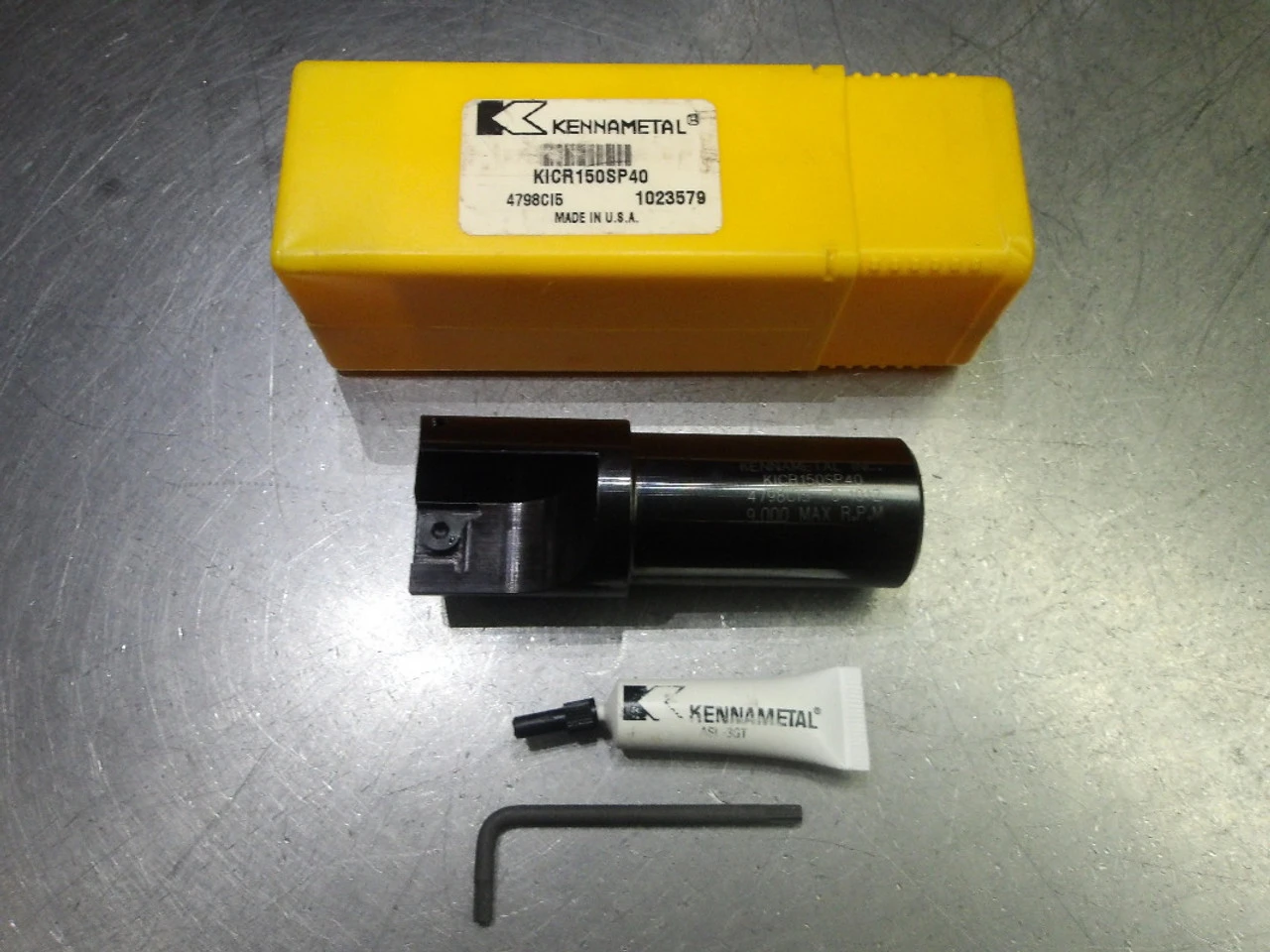 Kennametal 1.5" 2 Flute Indexable Endmill 1.25" Shank KICR150SP40 (LOC2255)