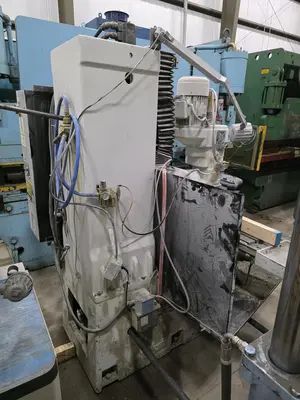 2005 HURCO HAWK 40 Mills, Millers, Vertical | Holland Equipment Hunters, Inc. (4)