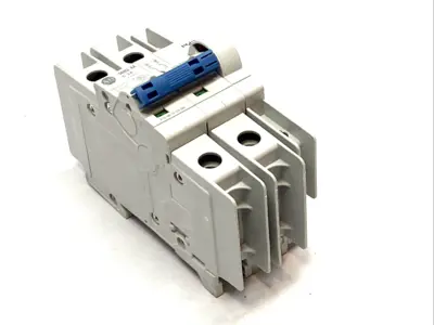 USED ALLEN-BRADLEY 3A 2‑POLE MINIATURE CIRCUIT BREAKER