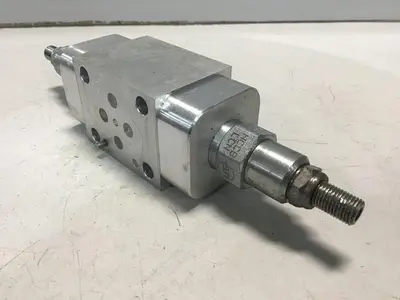 USED SUN HYDRAULICS GBY-0EU4-A2