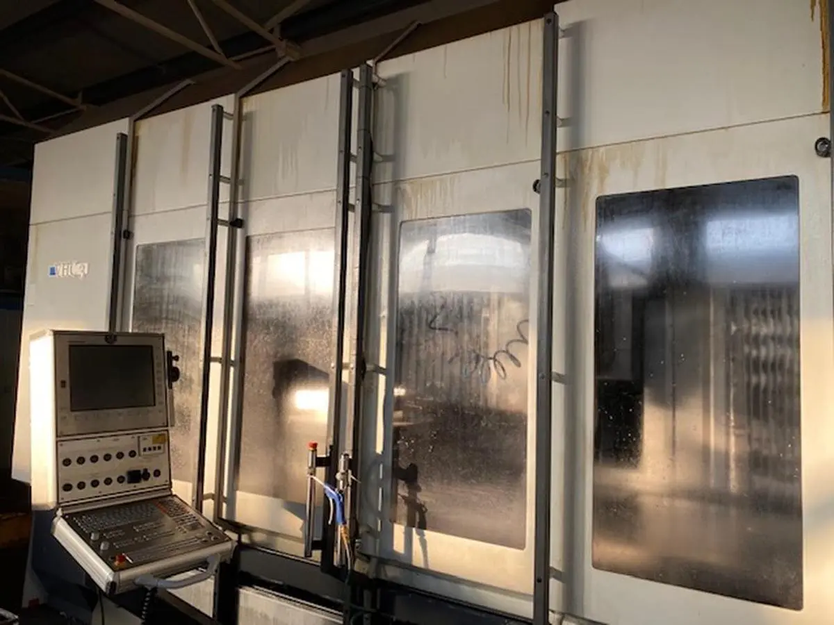 Used 2014 AXA VHC3-XTS Vertical Machining Centers CZ | Amaron s.r.o. #1056716