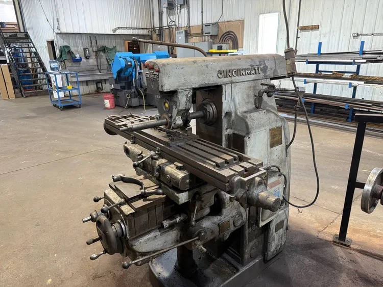 Used CINCINNATI 2ML Plain Horizontal Mills Ontario CA | ListingHippo #1014559