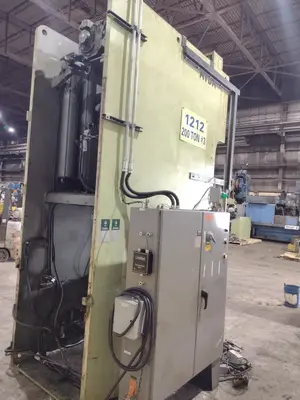 220 TON AIDA MODEL #NCI-200(2) GAP FRAME PRESS, 12.59" STROKE: STOCK #22210