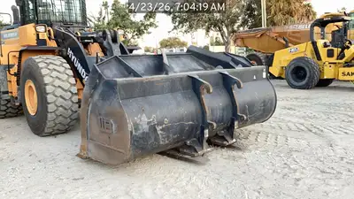 Used 2024 HYUNDAI HL980A Wheel Loaders Florida US | National Equipment Dealers #1422299