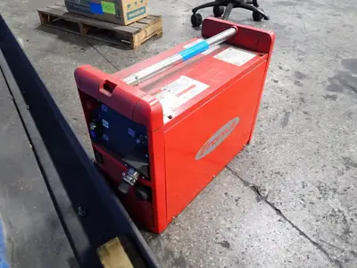 USED 2009 FRONIUS TRANSPULS SYNERGIC 4000 MV