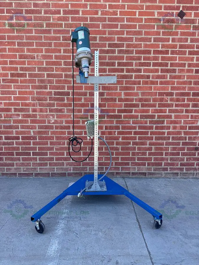 USED NEPTUNE JD-5.1 DUAL DIRECT DRIVE PORTABLE MIXER ON STAND W/ VFD