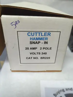 USED CUTLER-HAMMER BR225