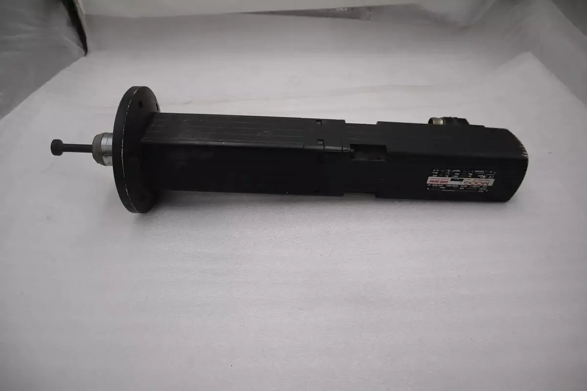 MOOG G403-2056A G400 SERIES W/ D875-332 BRUSHLESS SERVO MOTOR STOCK 2581-A