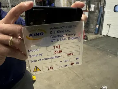 King model TC8 8 lane electronic channel tablet/capsule counter
