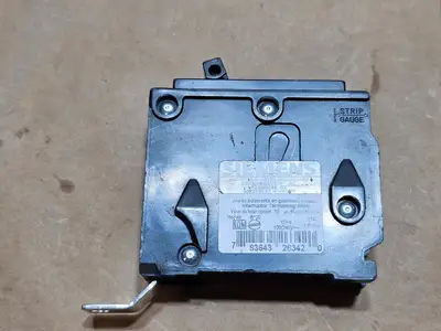 Used SIEMENS B120 Switchgears British Columbia CA | Lenmark #1438561