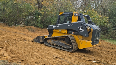 USED 2024 Deere 331 P-TIER