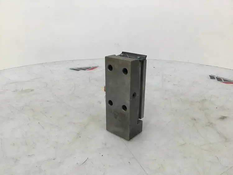Used VAN DORN SA 301131 Injection Molding Parts Michigan US | Ideal Machinery #783167