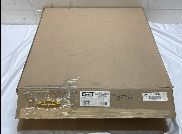 New | in-Stock HUBBELL HUBBELL FT3Y25 25’ LONG 3”W X 0.75” H Misc Electrical & Power Parts | ND Industrial Surplus #1215490
