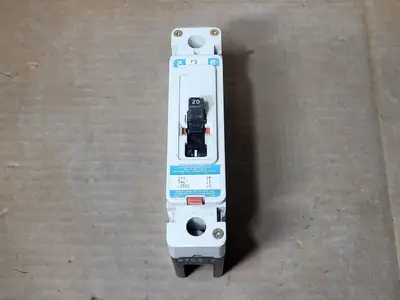 Used CUTLER-HAMMER FD1020 Switchgears British Columbia CA | Lenmark #1438570