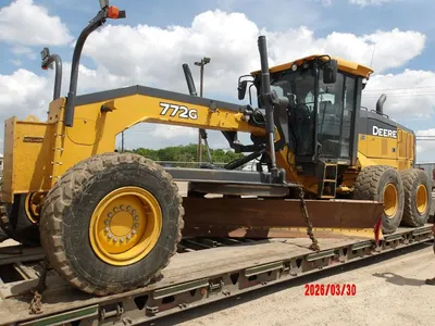 2018 John Deere 772G