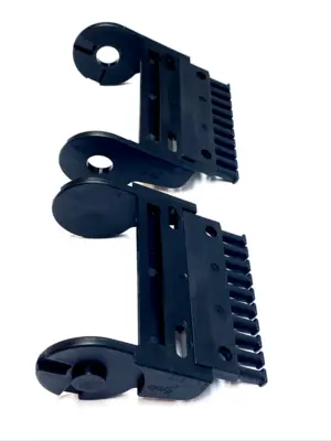 USED IGUS ENERGY CHAIN MOUNTING BRACKET LOT OF 2