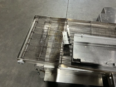 Used OVENTION CONVEYOR C2000-3, 48" ELECTRIC COUNTERTOP CONVEYOR OVEN, 22" WIDE BELT Conveyor Ovens Michigan US | Miedema Asset Management Group #1370163