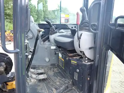 Used 2022 DEERE 30G Crawler Excavators - Mini Massachusetts US | Brookside Equipment Sales #1425681
