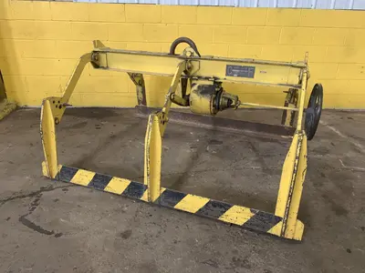 10,000 LBS C.F. ADJUSTABLE SHEET LIFTER. STOCK # 0631820