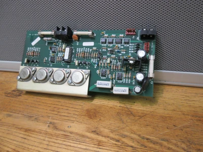 USED 1997 USED HAAS PARTS AND TOOLING 32-4070H BRUSH SERVO DRIVE BOARD