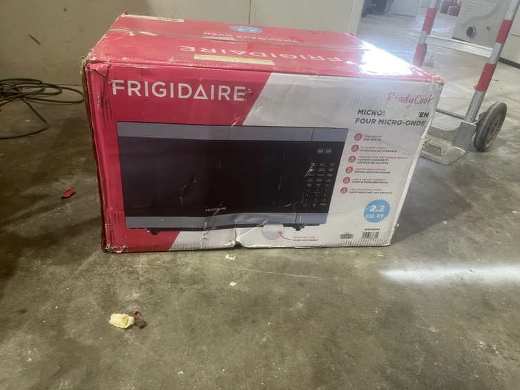 Used FRIGIDAIRE READYCOOK Residential Appliances Michigan US | Miedema Asset Management Group #1413810