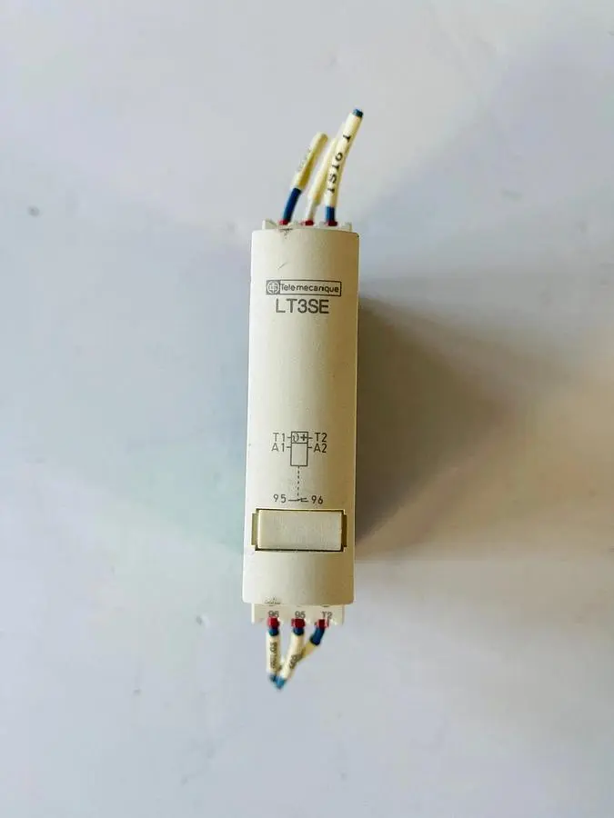 SE LT3SE00BD PTC Probe Relay 24V DC #K-1023