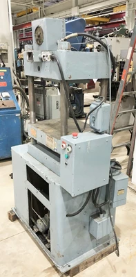 USED WABASH WABASH LABORATORY PRESS