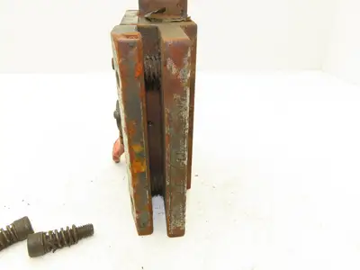 Amada 902000 Brake Press Tool Die Holder Clamp With Two Holders 1/2" Tang