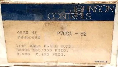 NEW JOHNSON CONTROLS P70CA-32 PRESSURE SWITCH P70CA-3 P70CA32