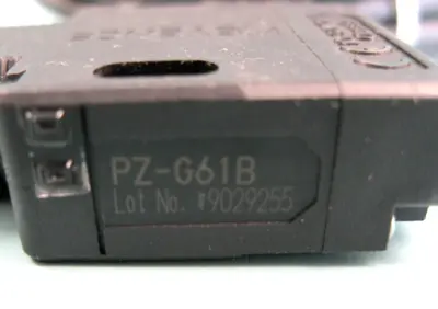 USED KEYENCE PZ-G61B
