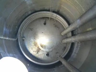SPC9202  Tank 2 tanks x 600 gallon vertical tank, Stainless Steel, flat CIP