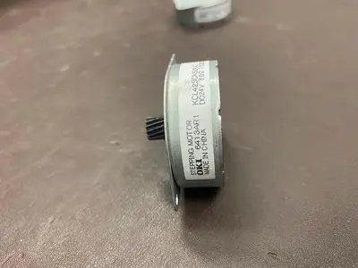 OKI STEPPING MOTOR KCL42SCK500C  DC24V 25 7.5 DEG/STEP