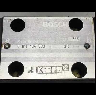 USED BOSCH 0 811 404 033
