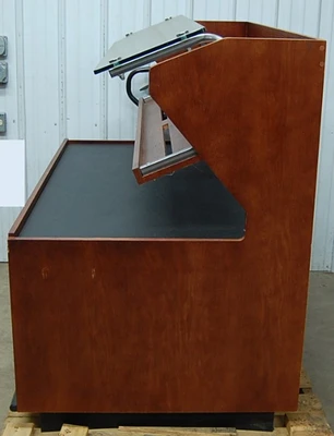 142-0522 5’ Dry Bakery Display Case