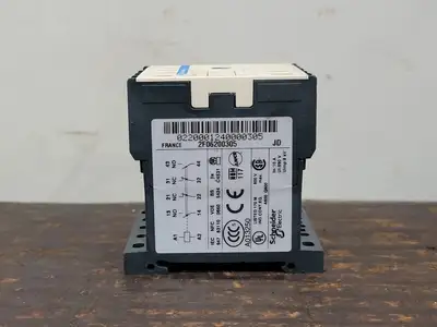 USED TELEMECANIQUE CA3KN22JD
