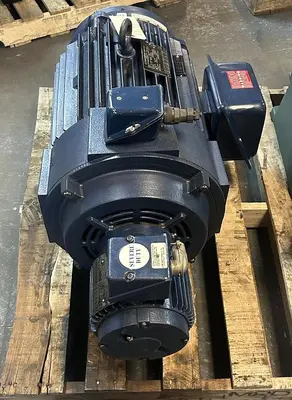 Used MARATHON ELECTRIC PVL324THFPA8038-0000-37 Industrial Controls Ohio US | Surplus Asset Holdings #1425262