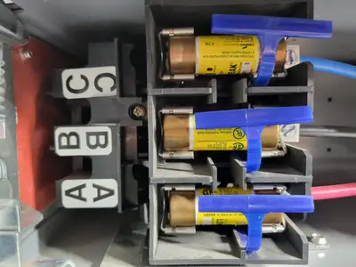 USED SQUARE D MODEL 6