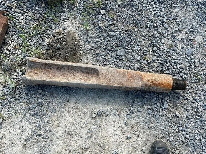 Used AFTERMARKET 6-7/8" X 36' STEEL CHISEL BIT FOR CABLE TOOL Other Cutting Tools Pennsylvania US | East West Machinery & Drilling #1417588
