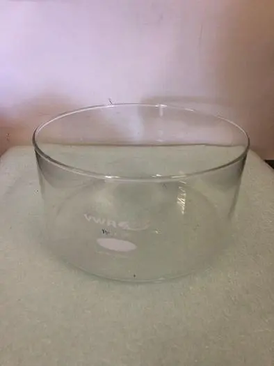 VWR 190 X 100 AND PYREX 70X50