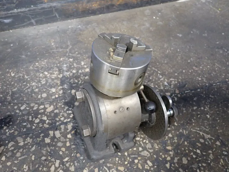 Used LW CHUCK COMPANY _UNKNOWN_ Chucks | HGR 24 #730451