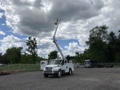 Used 2007 INTERNATIONAL 4200 Bucket (boom) trucks Michigan US | Miedema Asset Management Group #1304736