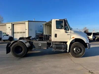 Used 2007 INTERNATIONAL DURASTAR 4400 Cab Chassis trucks Washington US | Puget Sound Truck Sales #1546530
