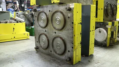 USED Injection Mold Pail Lids