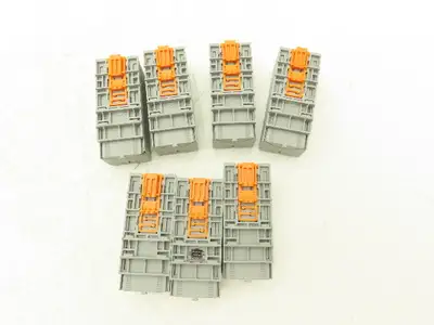 Phoenix Contact PTFIX-NS15/35 Terminal Block Gray 10 Wire 10mm² to 4mm² Lot of 7