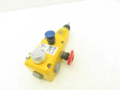 ABB LineStrong2 Rope Pull Grab Wire Safety Switch 240VAC E-Stop 2TLA050202R1332