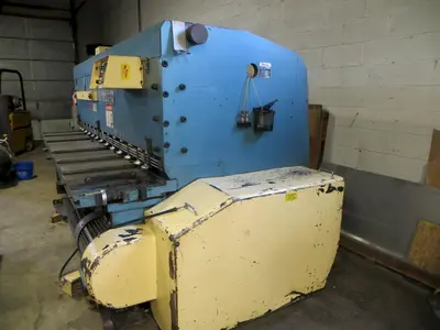 USED AMADA M-3060