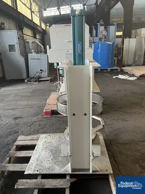 USED Cowles 5 Gal Morehouse Cowles Triple Shaft Vacuum Mixer, Model VIscomax 3V-5-5-3X