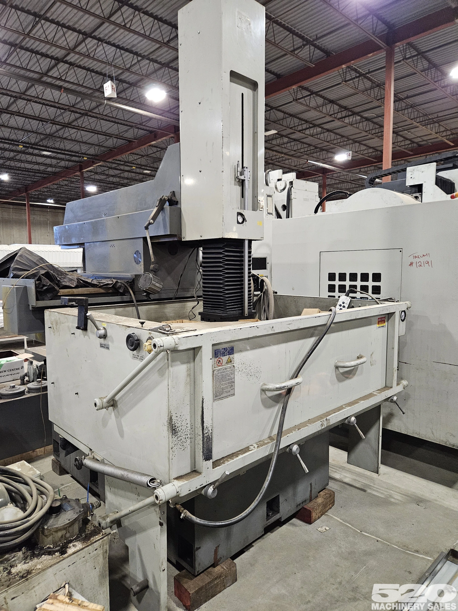 1998 MEGATRON JOEMARS AZ100 CNC Sinker EDM