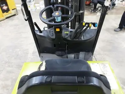 USED 2020 CLARK TMX25